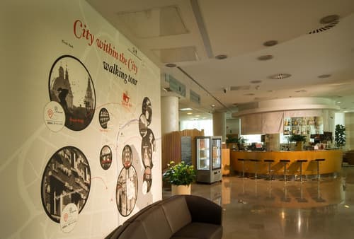 City Hotel Ljubljana, Lobby