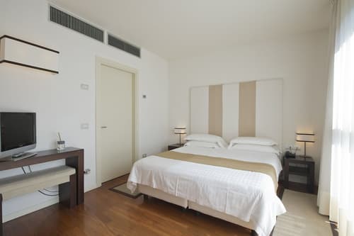 Eden Rock Resort, Room