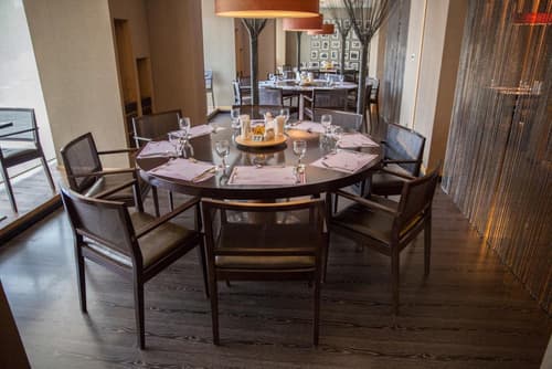 Saffron Boutique Hotel, Restaurant