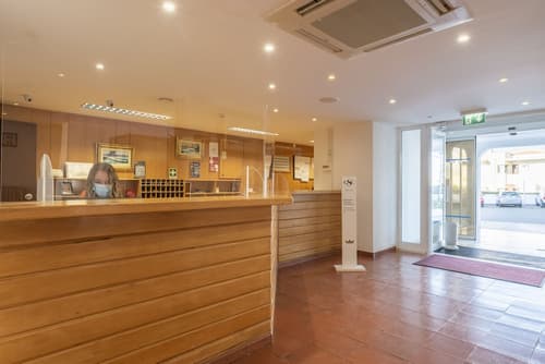 Aparthotel Navigator, Reception