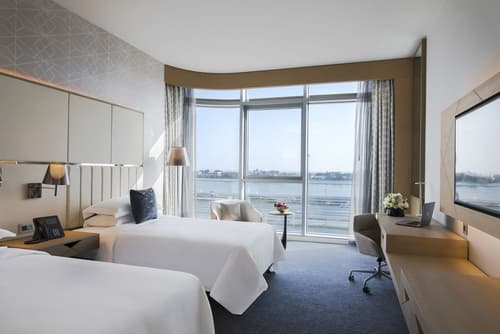 Pearl Rotana Capital Centre, Room
