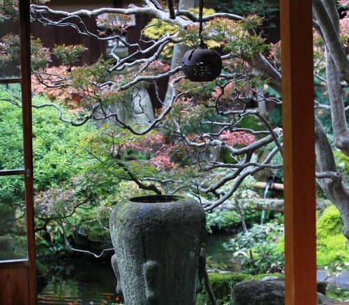 Ryokan Kaminaka, Miscellaneous