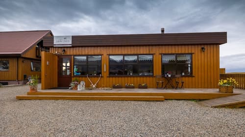 Arnanes Country Hotel, Reception