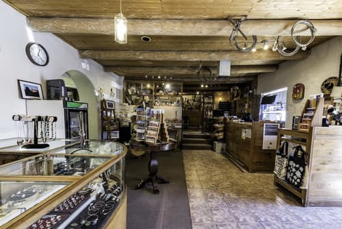 San Juan Inn, Reception