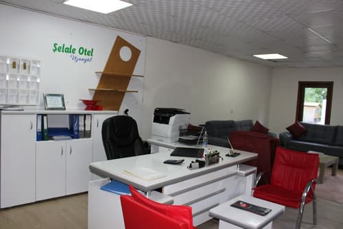 Selale Otel ve Bungalow, Concierge desk