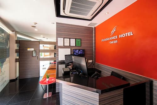 Fragrance Hotel - Oasis, Reception