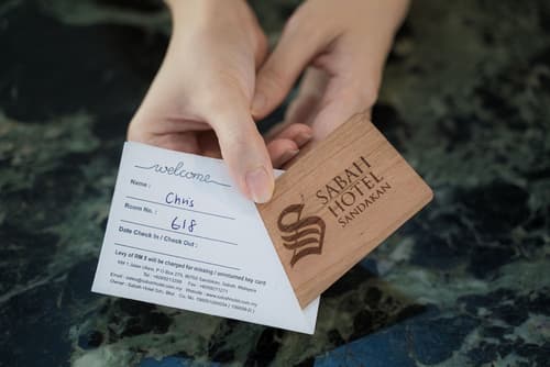 Sabah Hotel Sandakan, Reception