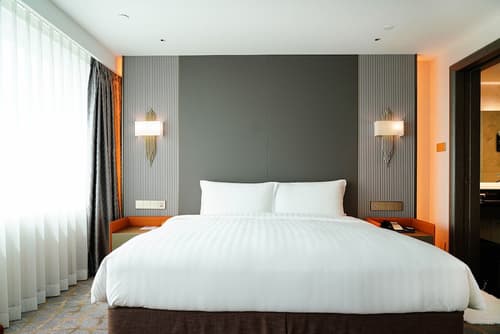 Pullman Shanghai Central-in XinTianDi & Yu Garden Area, Room