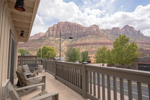 Petty Ranch Inn, Primary image