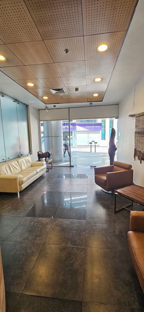 RQ Santiago, Reception