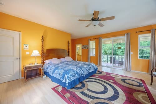 Volcano Forest Inn, Room