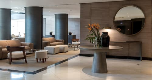 Hotel Avenida, Lobby sitting area