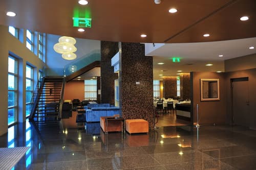 Axis Porto Business & Spa Hotel, Lobby lounge