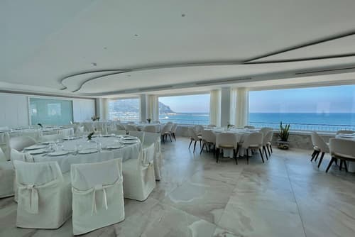 Hotel Stabia, Restaurant