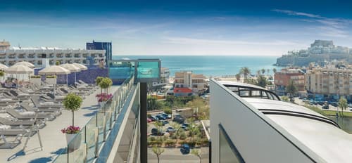 Hotel RH Don Carlos & SPA, Sundeck