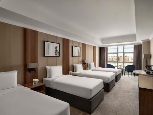 Anwar Al Madinah Mövenpick Hotel, Room