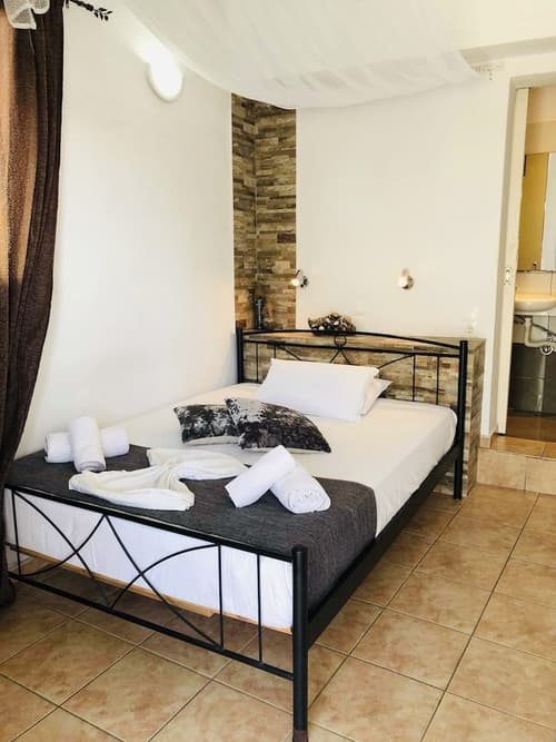 Villa Livadaros, Room