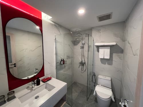 Hotel Midtown Ratsada, Room