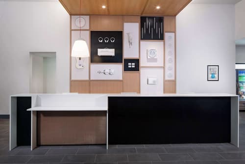 Hyatt House Nashville at Vanderbilt, Lobby