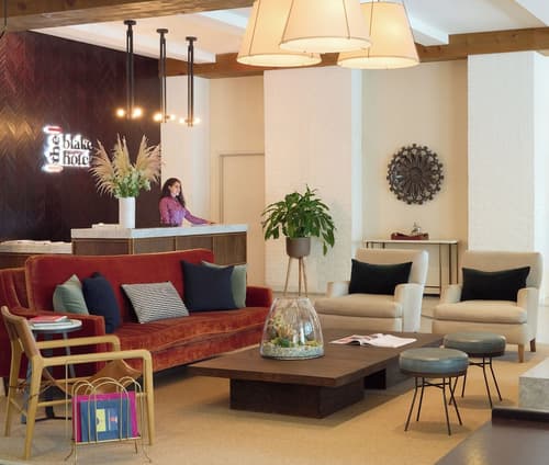 The Blake Hotel, Lobby sitting area