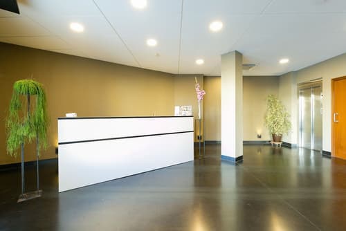 Hotel Montmar, Reception