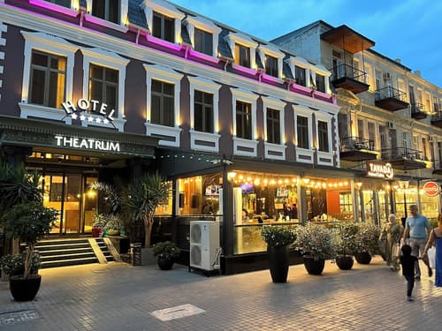 Theatrum Hotel Baku, Primary image