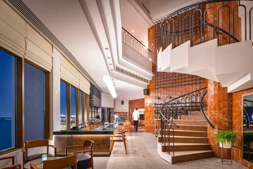 JA Lake View Hotel, Dubai, Lobby