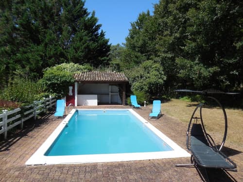 Le Clos des Archers, Outdoor pool