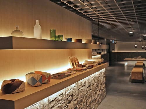 Oriental Hotel Kyoto Rokujo, Interior entrance