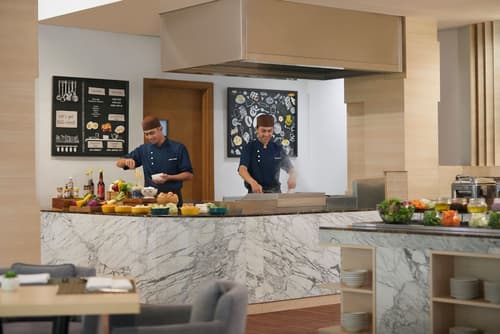 Fairfield by Marriott Bali Kuta Sunset Road, Restaurant