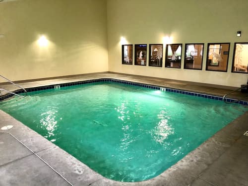Quality Inn Selah North Park, Indoor pool