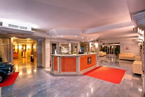 Hotel Savoy Palace - Tonelli Hotels, Lobby