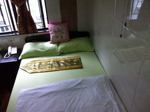 Dutch Hostel, Room