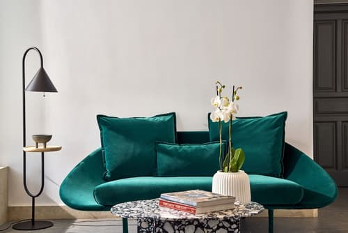 Alleys All-Suite Hotel & Spa, Reception