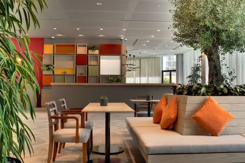 IntercityHotel Dubai Jaddaf Waterfront, Lobby