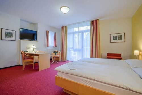 Hotel Promenade, Room