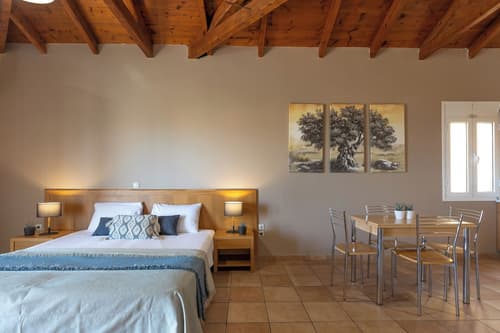 Asteris Hotel, Primary image