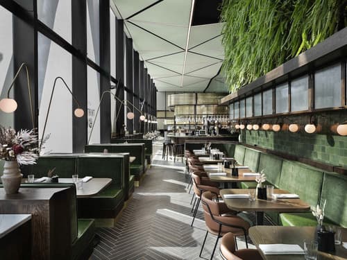 Novotel Auckland Airport, Restaurant