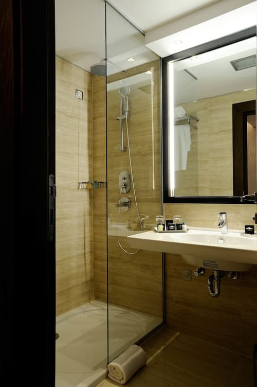 Movenpick hotel Sarajevo, Room