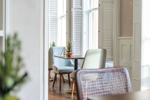 The Roseate Villa Bath, Dining