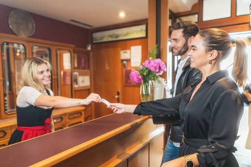 Cella Central Historic Boutique Hotel, Reception