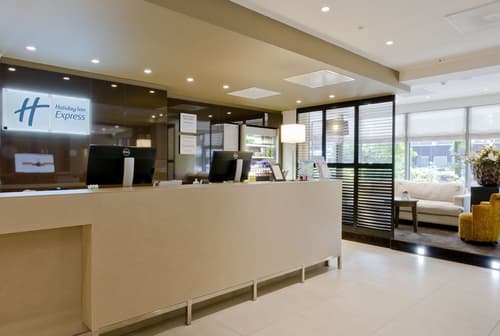 Holiday Inn Express Amsterdam - South by IHG, Reception
