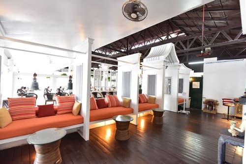 Kohhai Fantasy Resort & Spa, Lobby sitting area