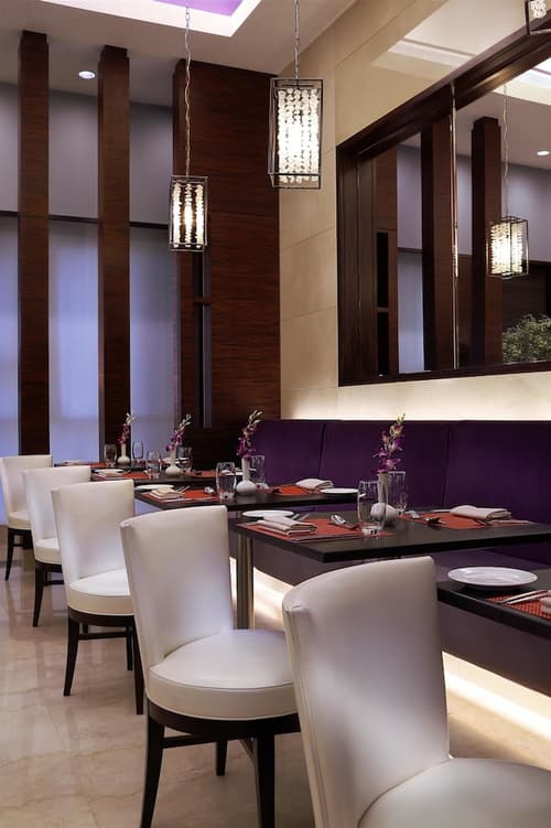 Swissôtel Makkah, Restaurant
