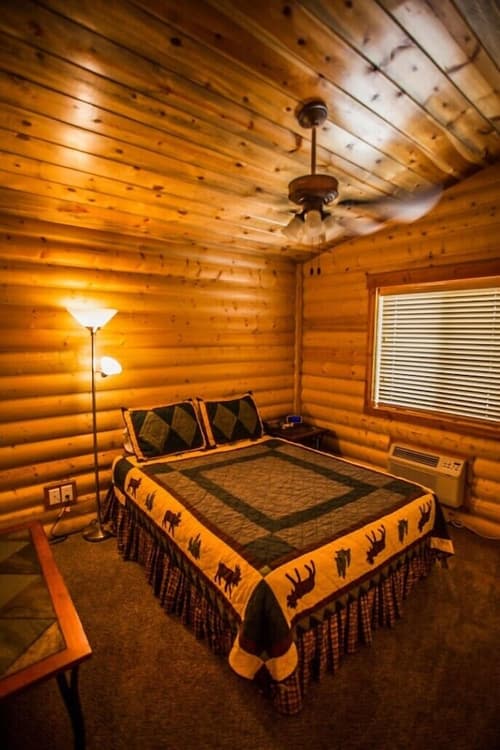 Bryce Country Cabins, Room