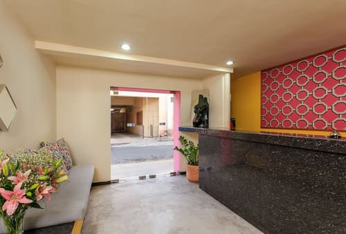 Art 57 Hotel - Adults Only, Reception