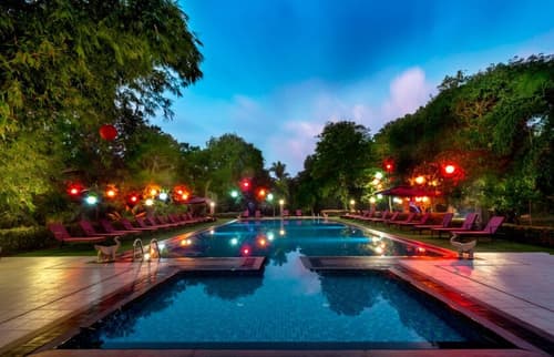 Heritage Hotel, Pool