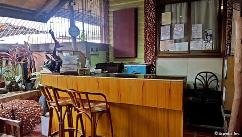 Lola Itang Pension, Reception