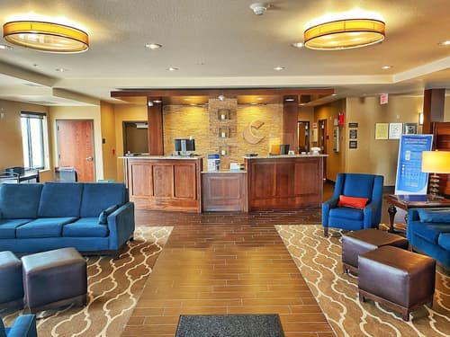 Comfort Inn & Suites, Lobby