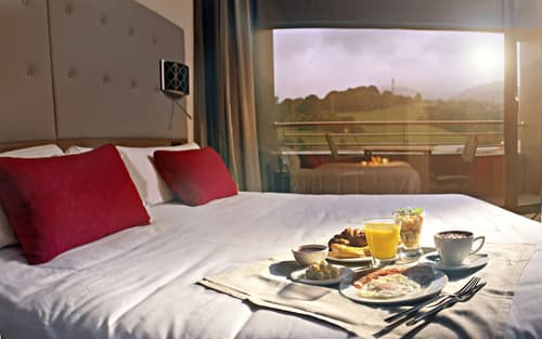 Hotel K10, Primary image